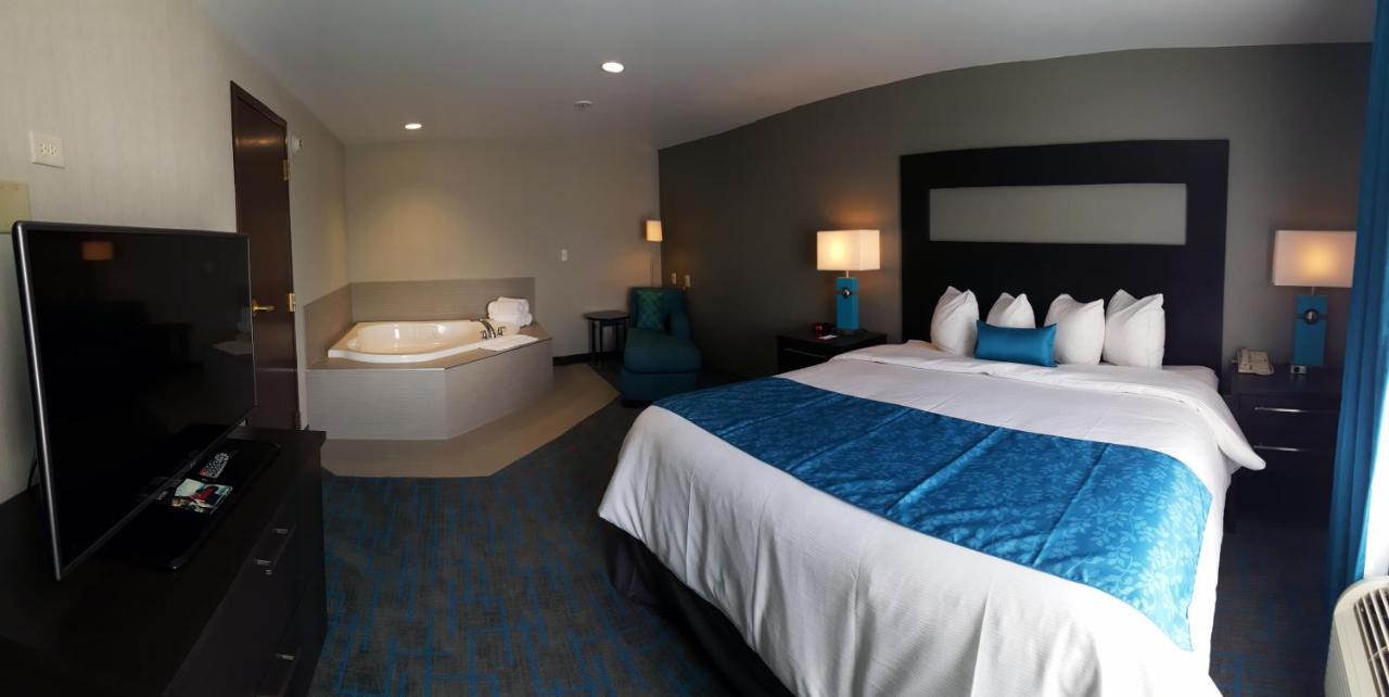 Holiday Inn & Suites Syracuse Airport - Liverpool By Ihg Eksteriør billede
