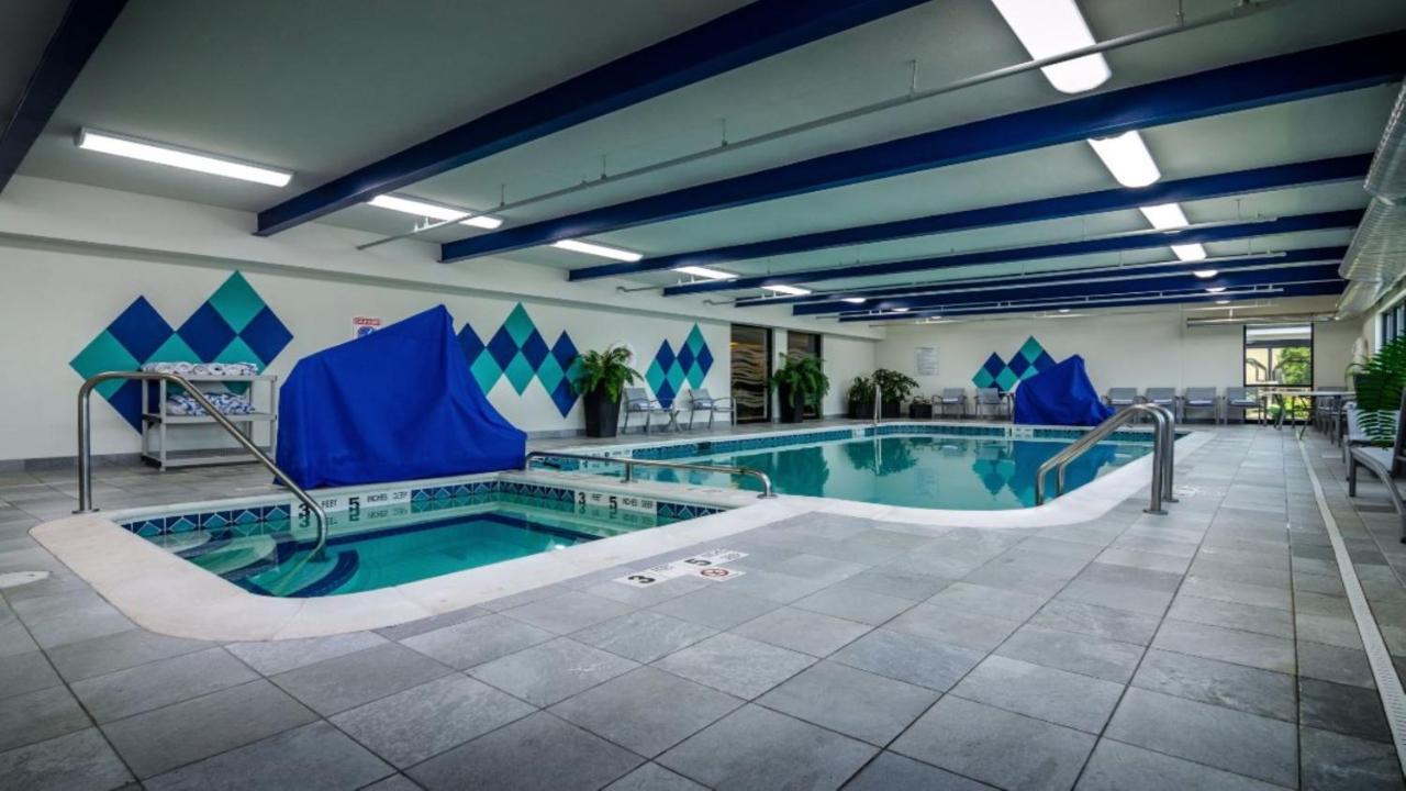 Holiday Inn & Suites Syracuse Airport - Liverpool By Ihg Eksteriør billede
